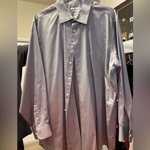 Van Heusen button down